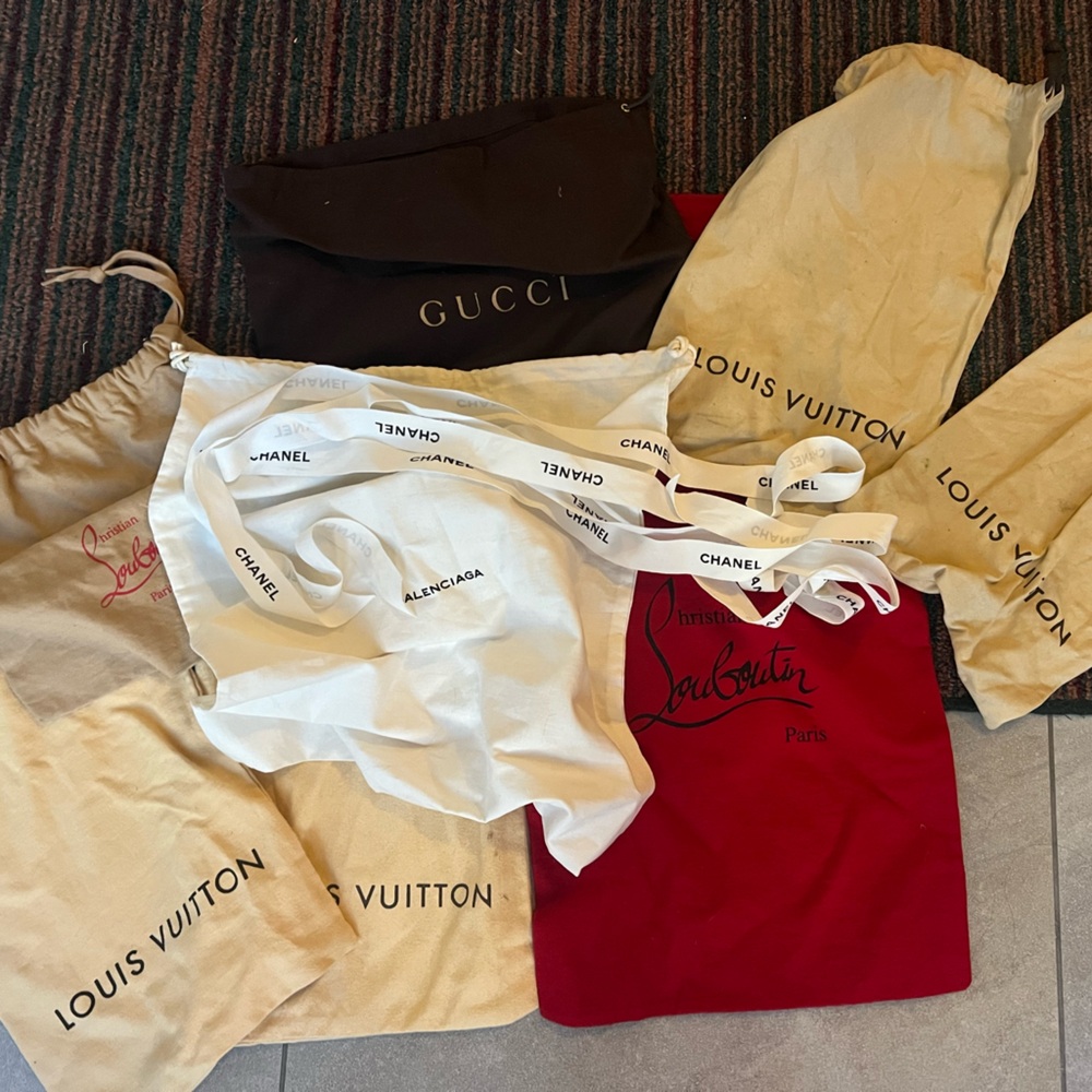 Gucci, Louis Vuitton and more Designers Dust Bags